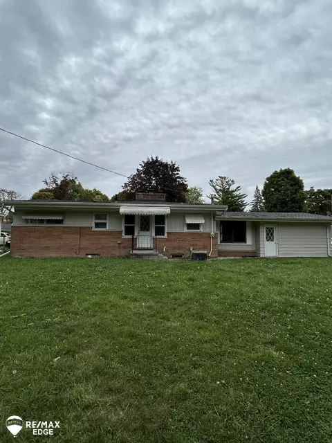 2467 N Mason, Saginaw, MI 48602