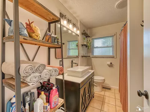 734 W Dean, Temperance, MI 48182 photo 10