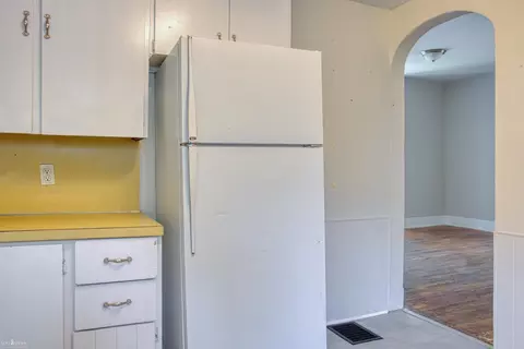 321 E Mason, Owosso, MI 48867 photo 5