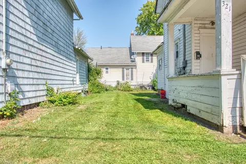 321 E Mason, Owosso, MI 48867 photo 31