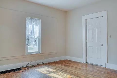 321 E Mason, Owosso, MI 48867 photo 9