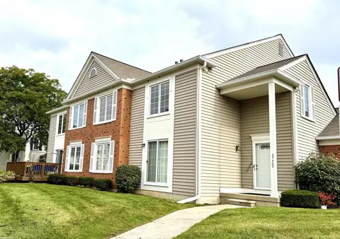 37402 Stonegate, Clinton Township, MI 48036