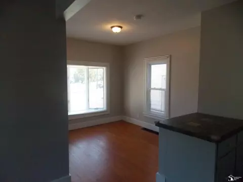 215 Cole, Monroe, MI 48162 photo 5