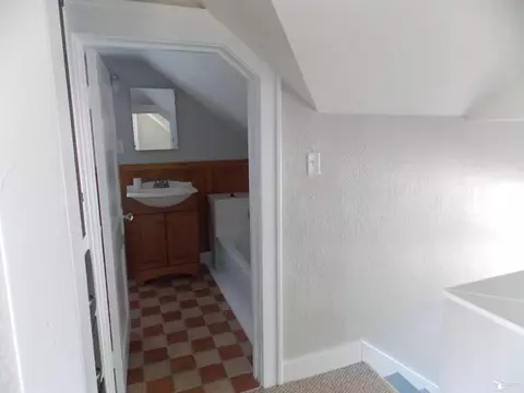 215 Cole, Monroe, MI 48162 photo 17