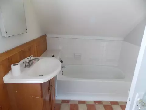215 Cole, Monroe, MI 48162 photo 16
