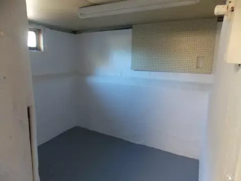 215 Cole, Monroe, MI 48162 photo 28