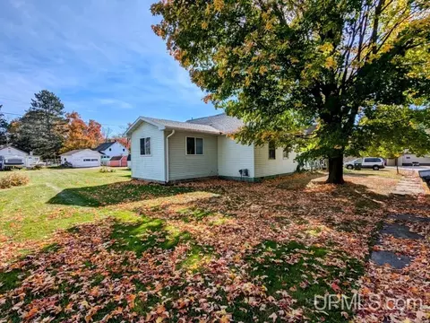 1602 Altone, Iron River, MI 49935