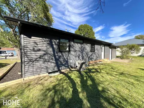 414 E North, Owosso, MI 48867 photo 28