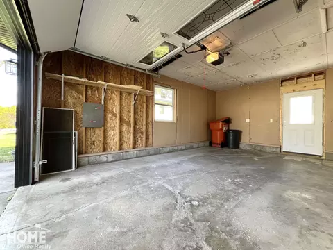 414 E North, Owosso, MI 48867 photo 23