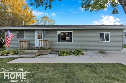 1940 James, Owosso, MI 48867