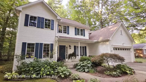 1140 W Walnut, Saint Charles, MI 48655
