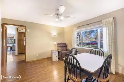 Dining - 6517 N Seymour, Flushing, MI 48433 photo 2 of 2