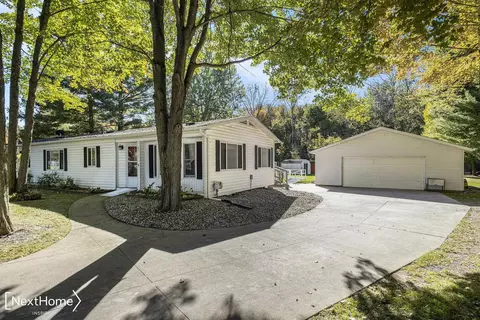 Other - 6517 N Seymour, Flushing, MI 48433 photo 8 of 9