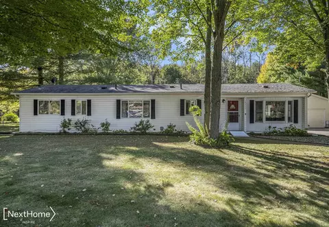 6517 N Seymour, Flushing, MI 48433