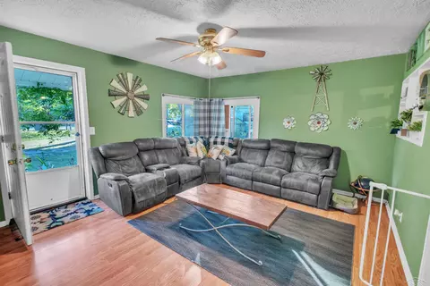 2035 James, Owosso, MI 48867 photo 6