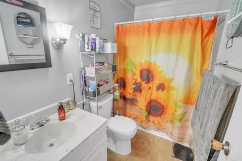 2035 James, Owosso, MI 48867 photo 8
