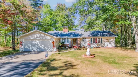 8569 S Lakeside T5, Rapid River, MI 49878