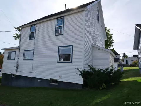 55 Fourth, South Range, MI 49963 photo 55