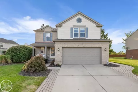 54743 Isle Royale, Macomb, MI 48042