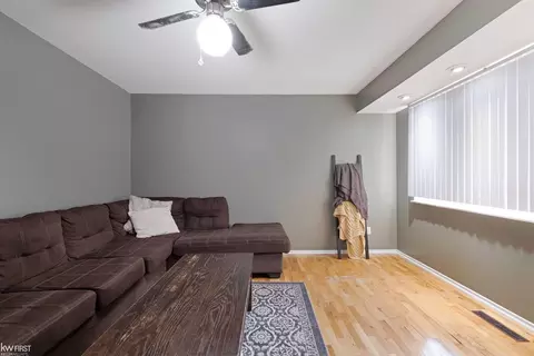 7221 Alger, Davison, MI 48423 photo 9