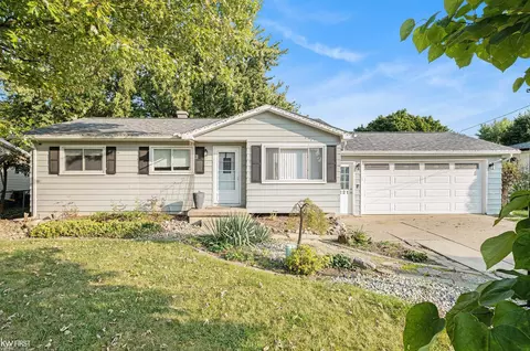 7221 Alger, Davison, MI 48423