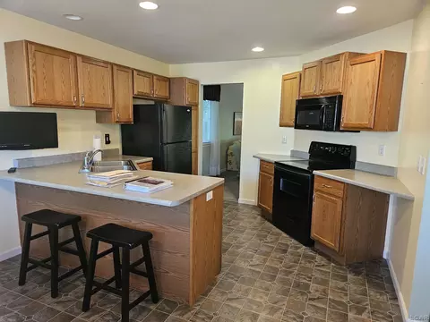2457 Orient, Adrian, MI 49221 photo 10