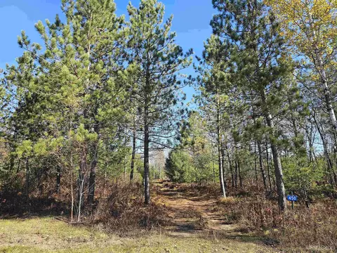 450 Paint Riv, Crystal Falls, MI 49920