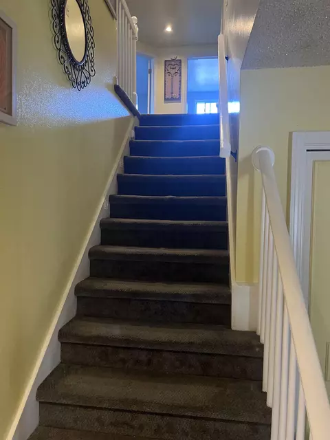 Entry Way - 1205 Eldorado, Flint, MI 48504 photo 3 of 6