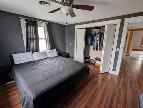 Bedroom - 1908 4th, Bay City, MI 48708 photo 2 of 5