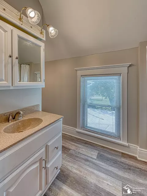 Bath - 5740 N Custer, Monroe, MI 48162 photo 2 of 4