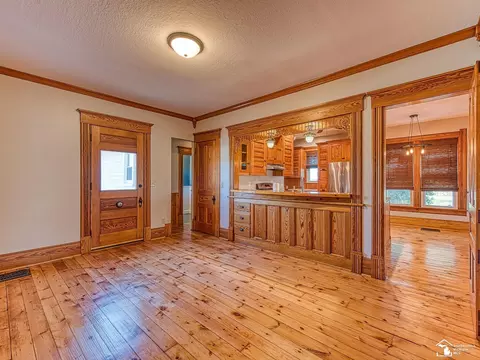 Living - 5740 N Custer, Monroe, MI 48162 photo 1 of 7
