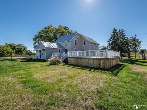 Exterior - 5740 N Custer, Monroe, MI 48162 photo 5 of 10