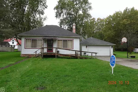 123 Petoskey, Harsens Island, MI 48028