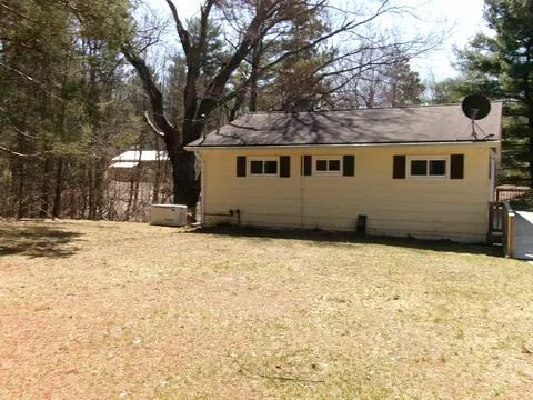 Exterior - 7571 Patsy Pl, Lake, MI 48632 photo 14 of 17