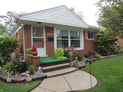21531 Share, Saint Clair Shores, MI 48082