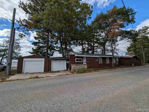 1007 Co Rd 440 # N, Manistique, MI 49854