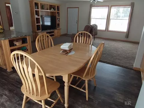 Dining - 2254 N Clarwin, Gladwin, MI 48624 photo 2 of 2