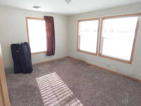 Bedroom - 2254 N Clarwin, Gladwin, MI 48624 photo 2 of 2