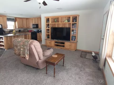 Living - 2254 N Clarwin, Gladwin, MI 48624 photo 1 of 3
