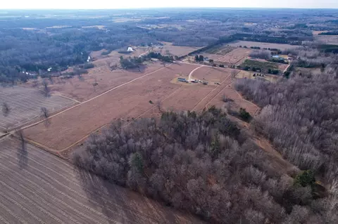 View/Area - 2254 N Clarwin, Gladwin, MI 48624 photo 7 of 10