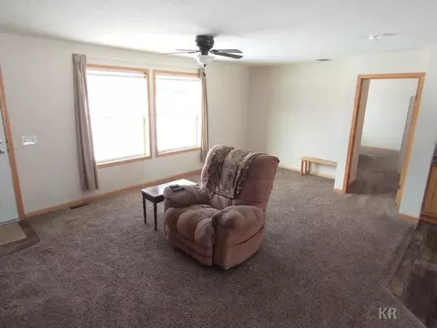 Living - 2254 N Clarwin, Gladwin, MI 48624 photo 3 of 3