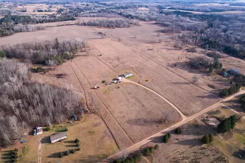 View/Area - 2254 N Clarwin, Gladwin, MI 48624 photo 5 of 10