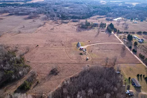 View/Area - 2254 N Clarwin, Gladwin, MI 48624 photo 8 of 10