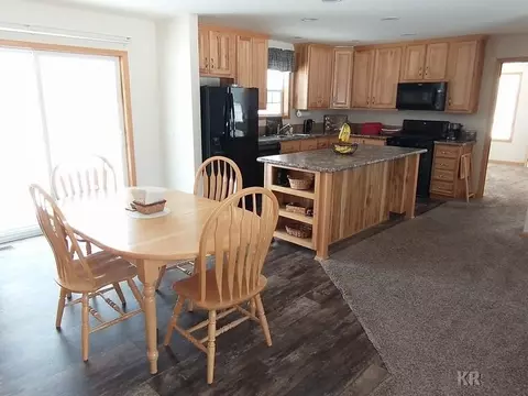 Kitchen - 2254 N Clarwin, Gladwin, MI 48624 photo 1 of 2