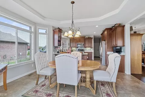 Dining - 18399 Aqua, Macomb, MI 48042 photo 3 of 3