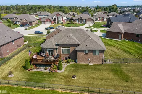 View/Area - 18399 Aqua, Macomb, MI 48042 photo 6 of 7