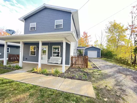 1906 Van Evera, Marquette, MI 49855