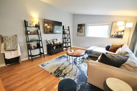 Living - 224 Lyons, Troy, MI 48083 photo 1 of 3