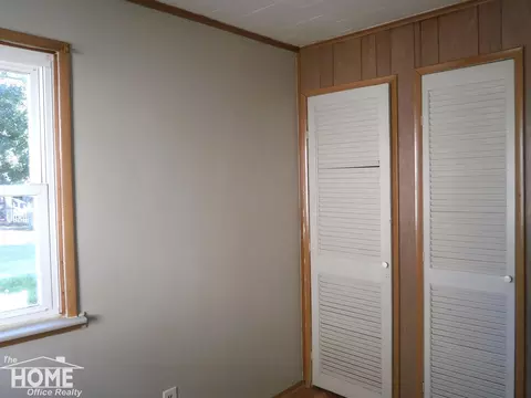 832 Division, Owosso, MI 48867 photo 11