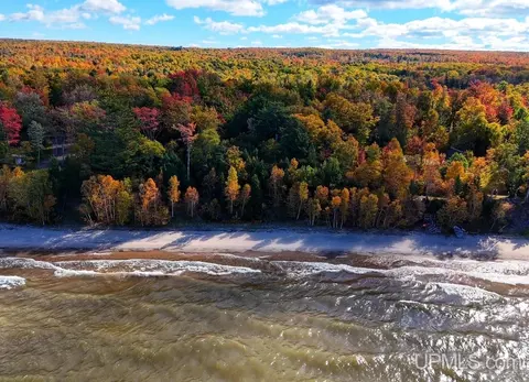 48523 Lots, Toivola, MI 49965